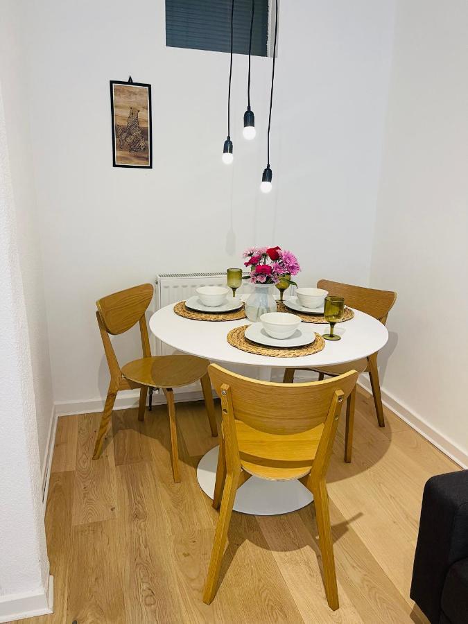 Ground Floor 1 Bedroom Flat In The City Centre Edinburg Exteriör bild