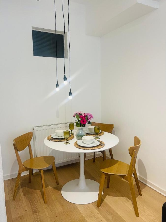 Ground Floor 1 Bedroom Flat In The City Centre Edinburg Exteriör bild