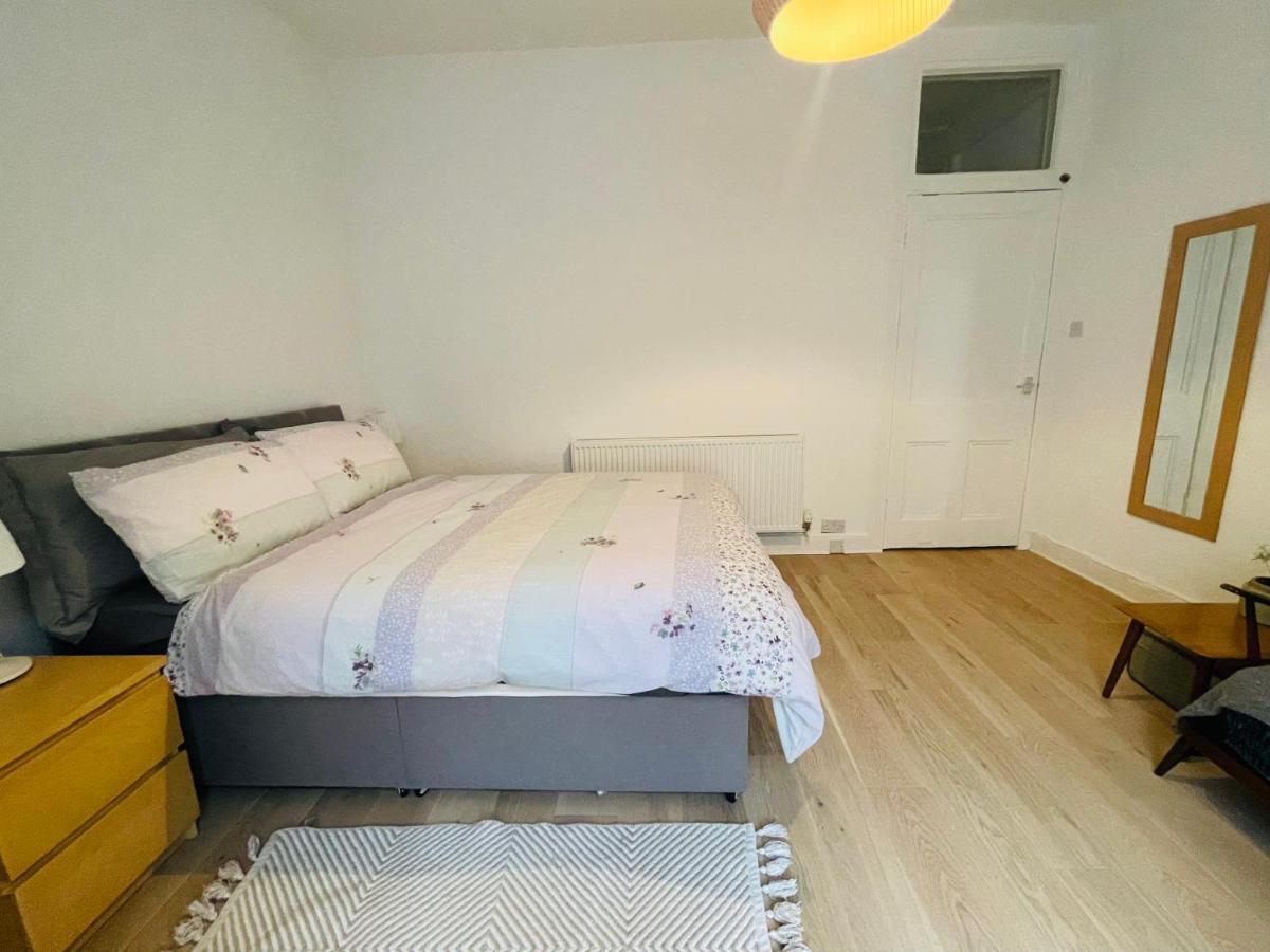 Ground Floor 1 Bedroom Flat In The City Centre Edinburg Exteriör bild