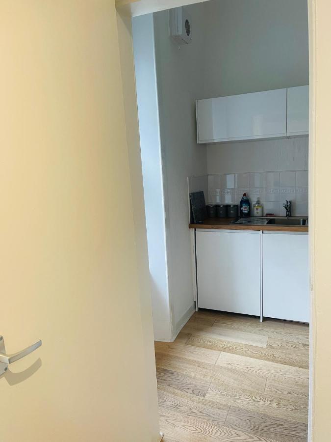 Ground Floor 1 Bedroom Flat In The City Centre Edinburg Exteriör bild